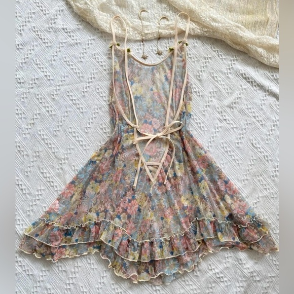 Vintage Inspired 70s Floral Babydoll Nightgown Dress - Picture 2 of 7